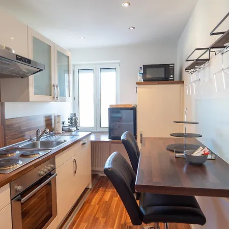 Apartament B - Parken, Stilvoll, Modern & Cozy Im Zentrum Von